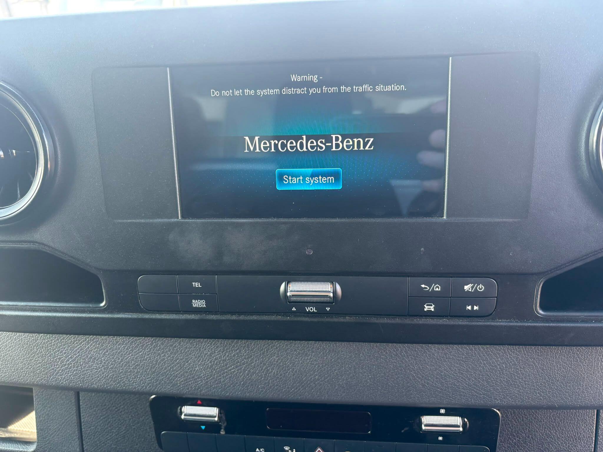 Mercedes-Benz Sprinter